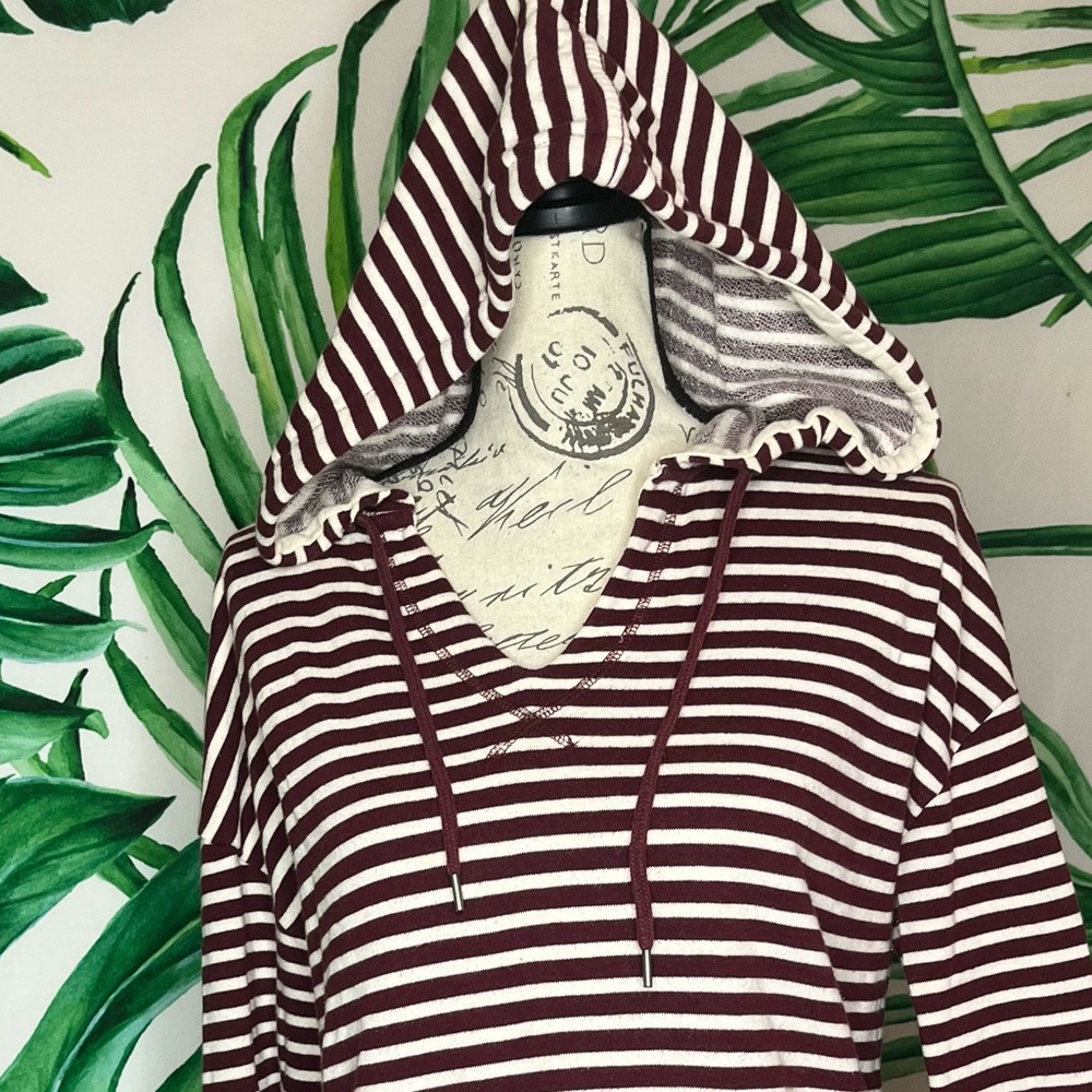 Banana Republic Small Dark Red Ecru Beachy School Cotton Casual Preppy Hoodie